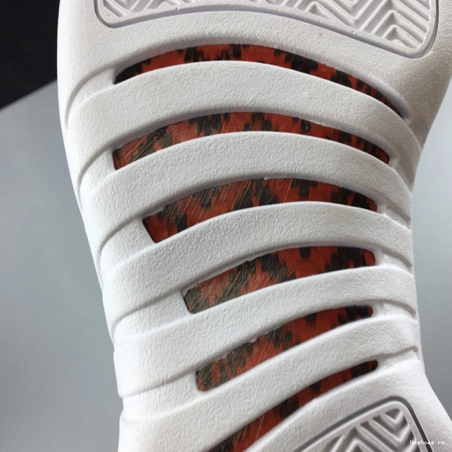 Fiba 130690-107 12 Retro (2019) Jordan 0814